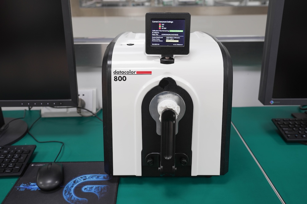 Spectrophotometer