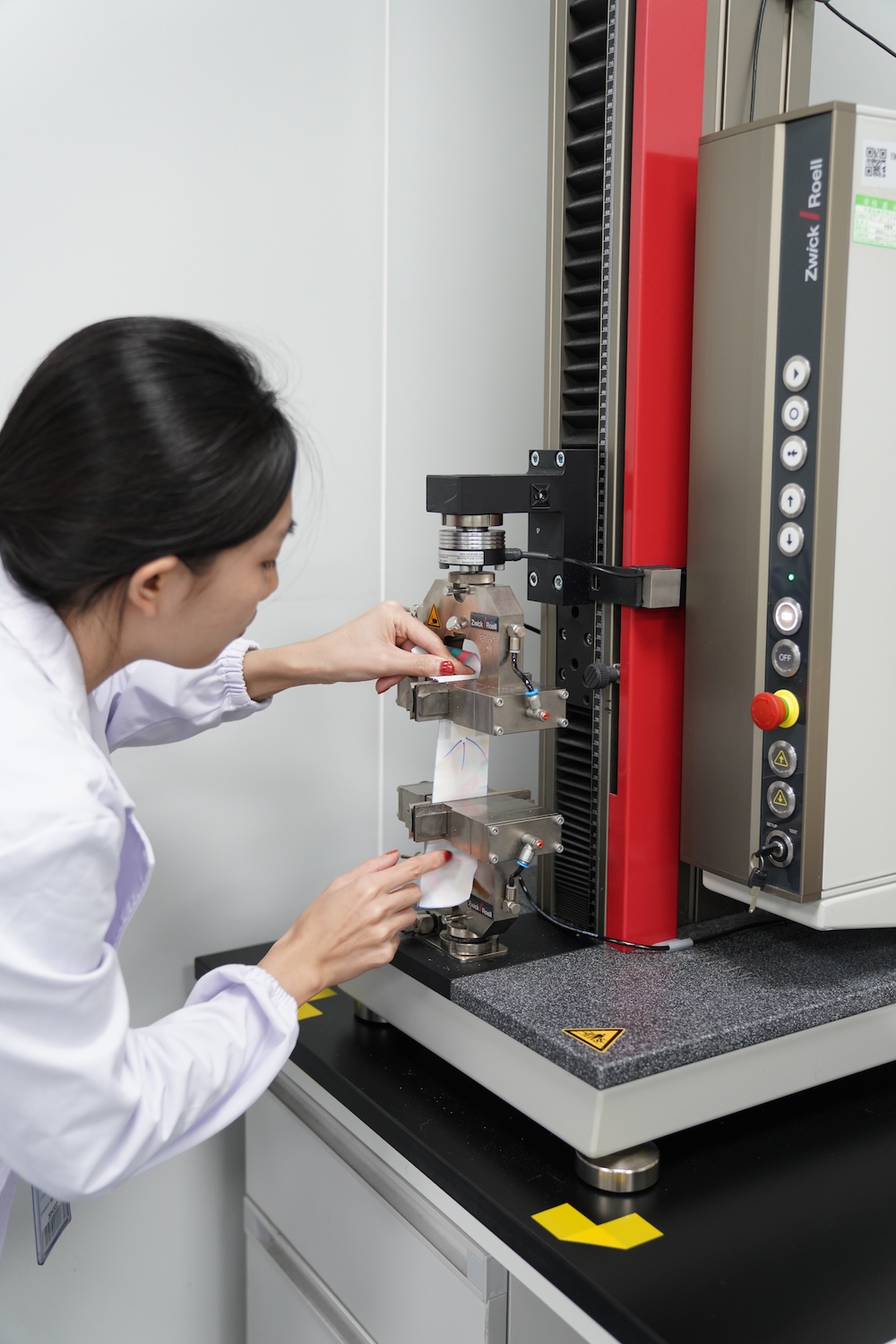 Temperature and Humidity Controlled Physical Laboratory